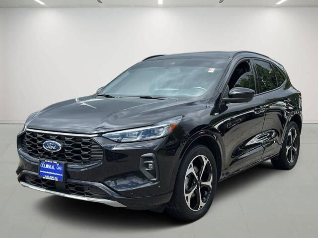 2025 Ford Escape ST-Line Elite