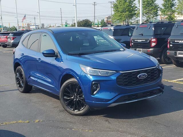 2023 Ford Escape ST-Line Elite