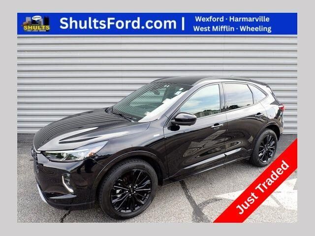 2023 Ford Escape ST-Line Elite