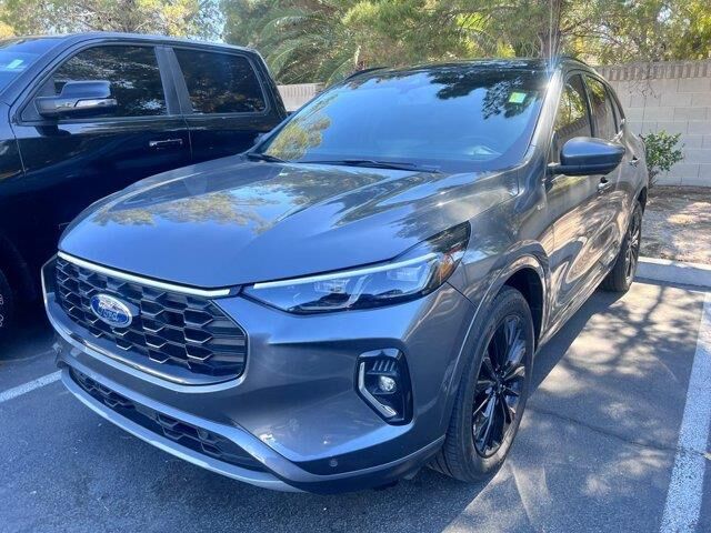 2023 Ford Escape ST-Line Elite