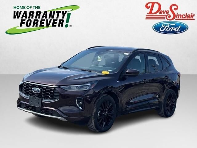 2023 Ford Escape ST-Line Elite — photo 1 of 13