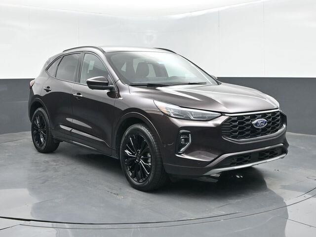 2023 Ford Escape ST-Line Elite