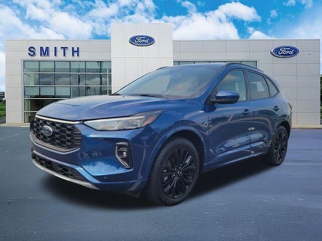 2023 Ford Escape ST-Line Elite — photo 1 of 13