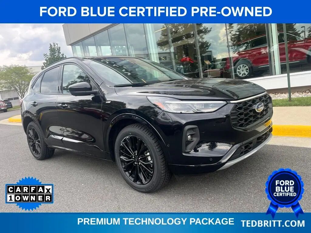 2024 Ford Escape ST-Line Elite — photo 1 of 10