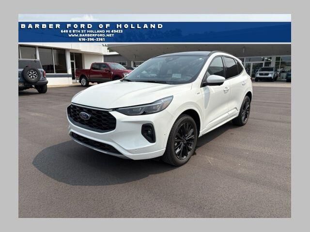 2024 Ford Escape ST-Line Elite