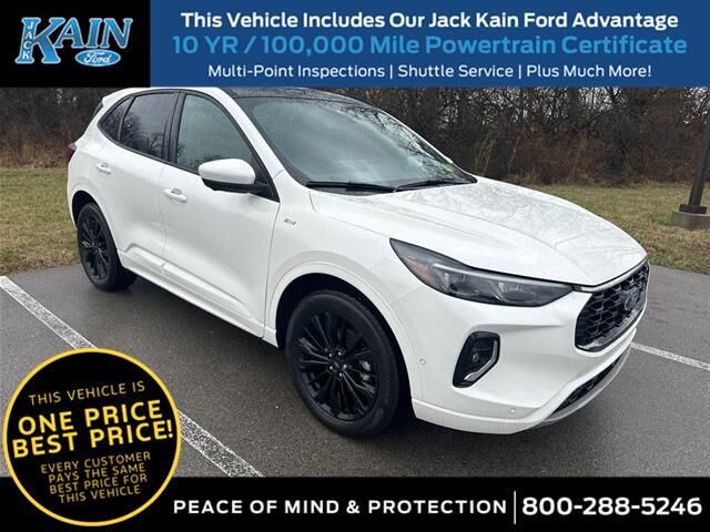2023 Ford Escape ST-Line Elite