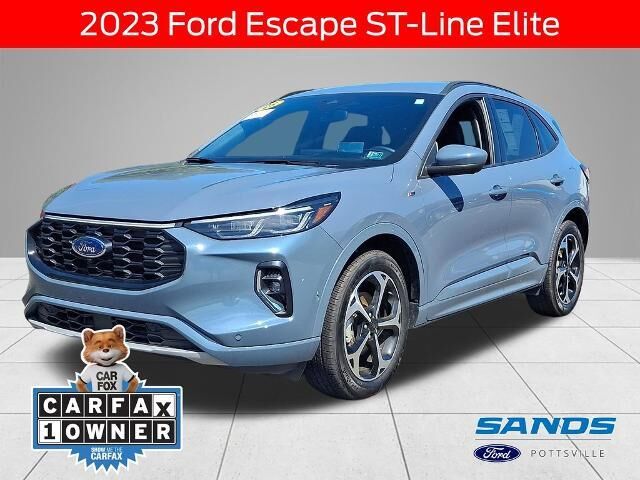 2023 Ford Escape ST-Line Elite — photo 1 of 13