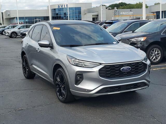 2024 Ford Escape ST-Line Elite