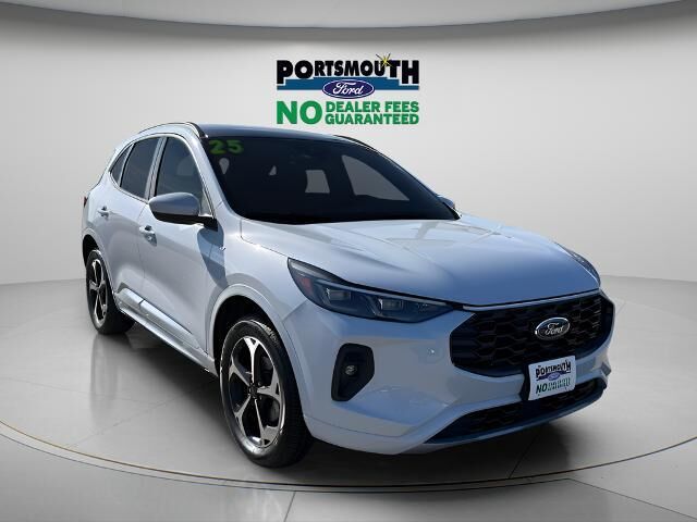 2025 Ford Escape ST-Line Elite