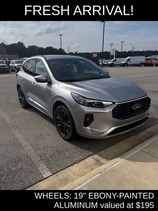 2024 Ford Escape ST-Line Elite