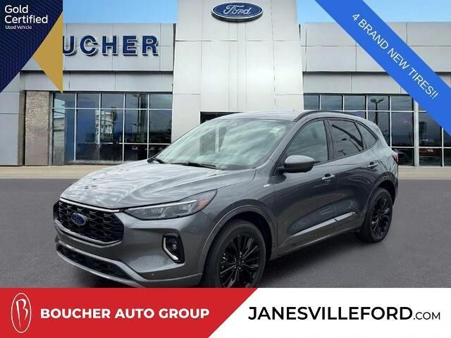 2023 Ford Escape ST-Line Elite