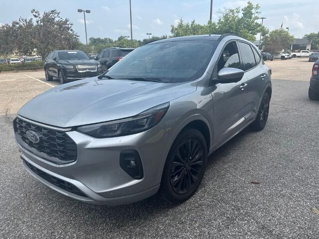 2024 Ford Escape ST-Line Elite