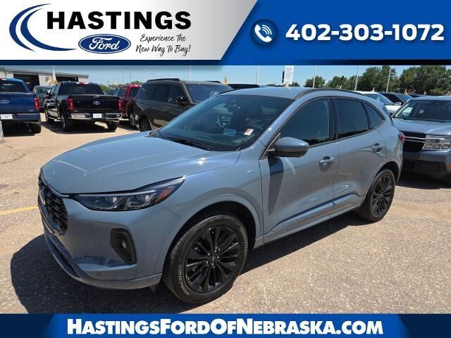 2025 Ford Escape ST-Line Elite