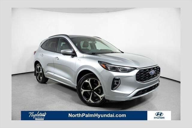 2023 Ford Escape Hybrid ST-Line Elite — photo 1 of 13