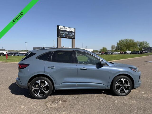 2023 Ford Escape Hybrid ST-Line Elite