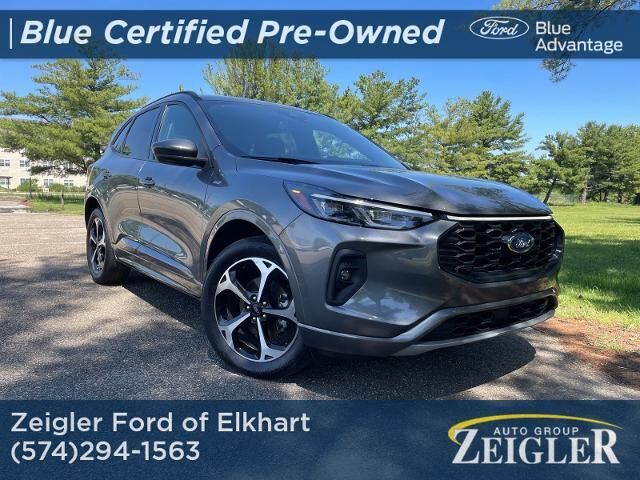 2025 Ford Escape Hybrid ST-Line Elite