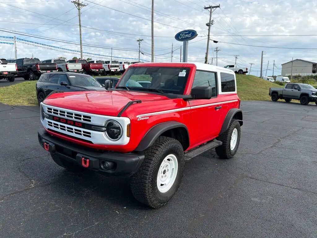 2024 Ford Bronco Heritage Edition — photo 1 of 13
