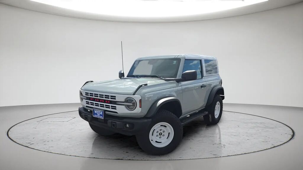 2024 Ford Bronco Heritage Edition — photo 1 of 13