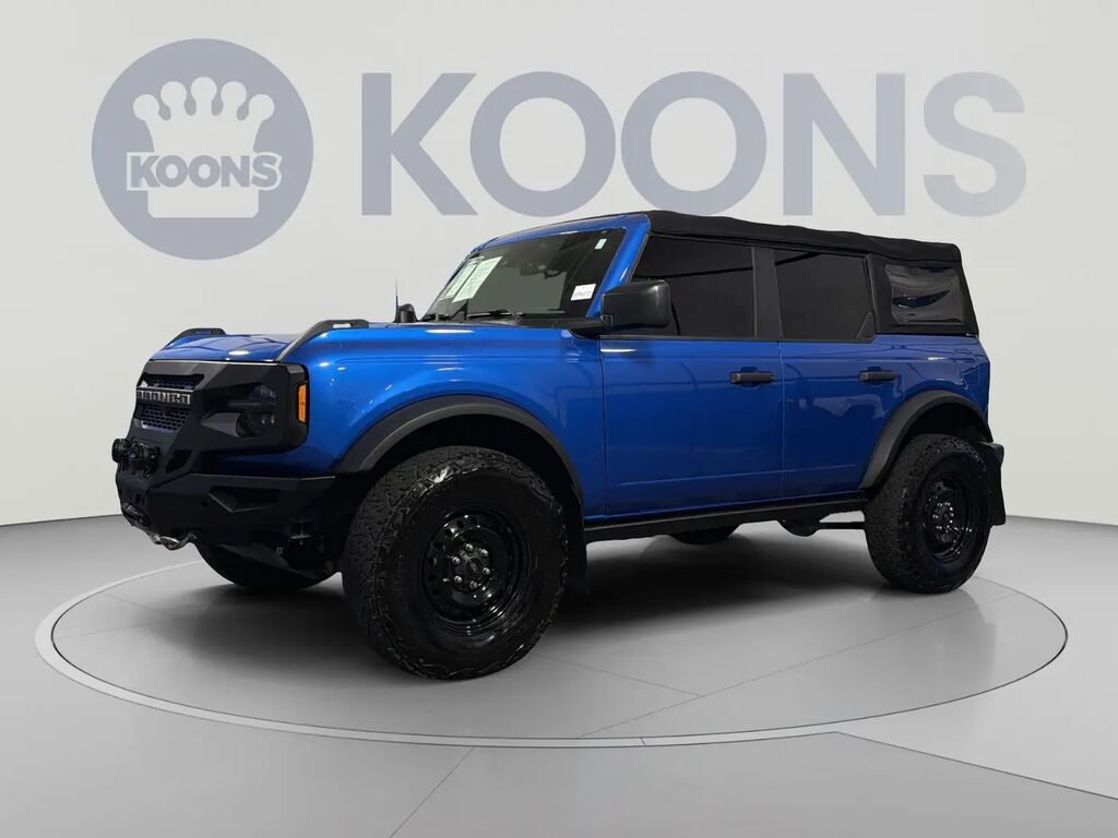 2022 Ford Bronco Black Diamond — photo 1 of 13