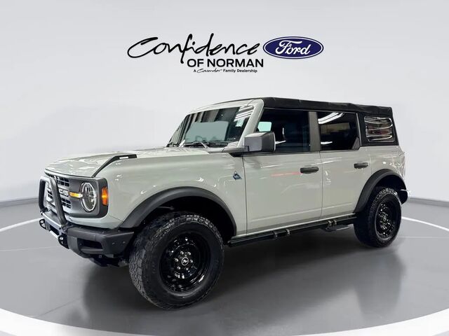 2022 Ford Bronco Black Diamond
