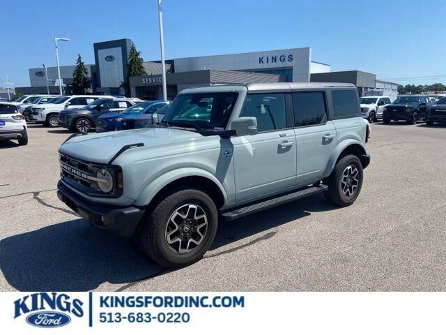 2023 Ford Bronco Outer Banks
