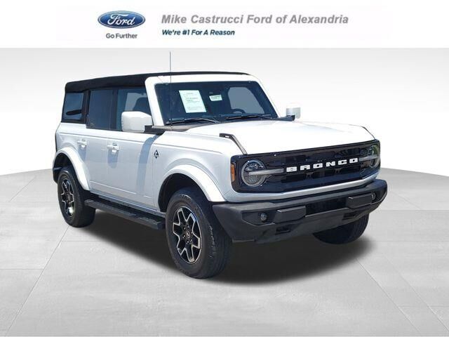 2022 Ford Bronco Outer Banks
