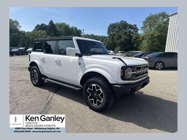 2022 Ford Bronco Outer Banks