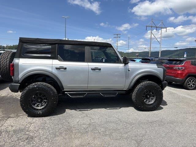 2022 Ford Bronco Big Bend — photo 1 of 10