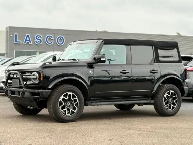 2023 Ford Bronco Outer Banks