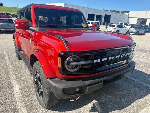 2023 Ford Bronco Outer Banks