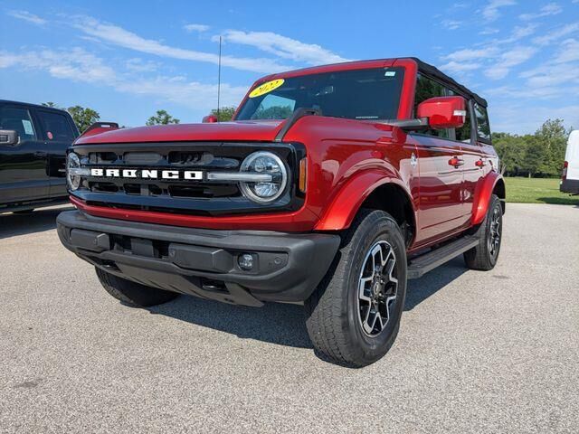 2022 Ford Bronco Outer Banks