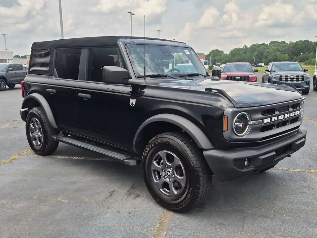 2023 Ford Bronco Big Bend — photo 1 of 13