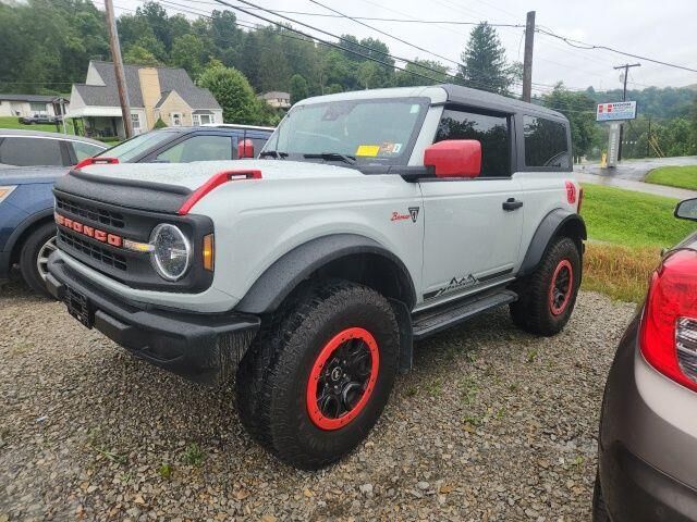 2022 Ford Bronco Outer Banks Advanced — photo 1 of 1