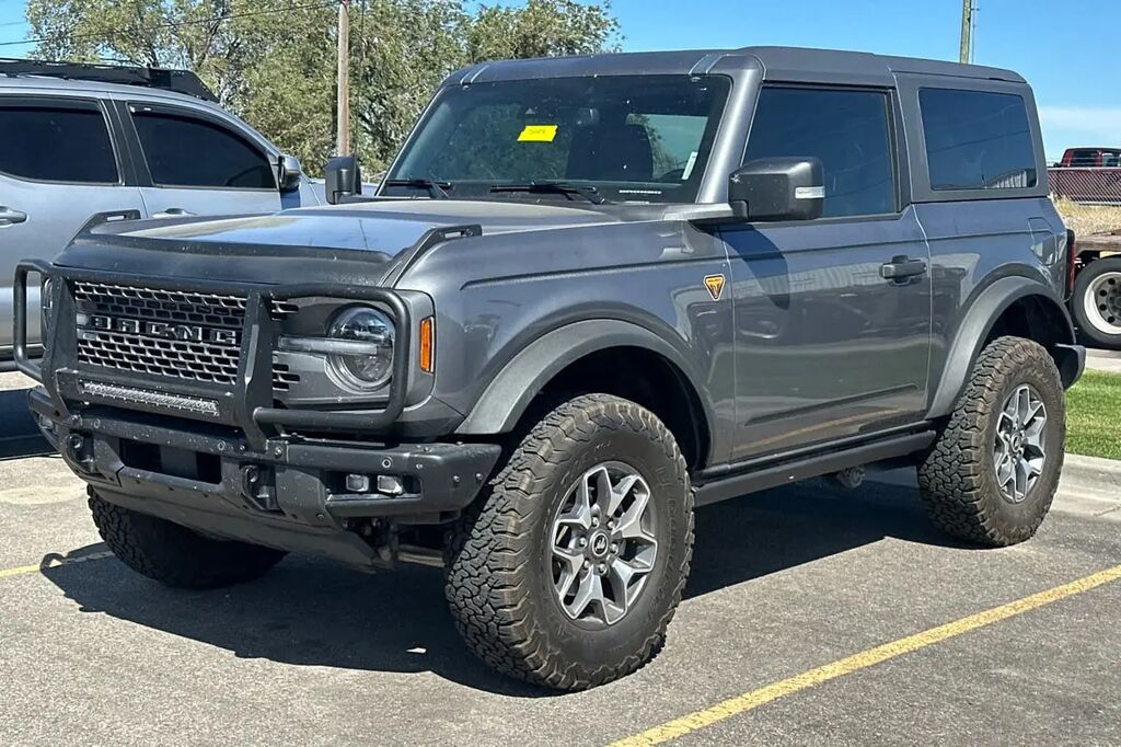 2023 Ford Bronco Base Advanced — photo 1 of 1