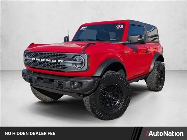 2023 Ford Bronco Base Advanced — photo 1 of 13