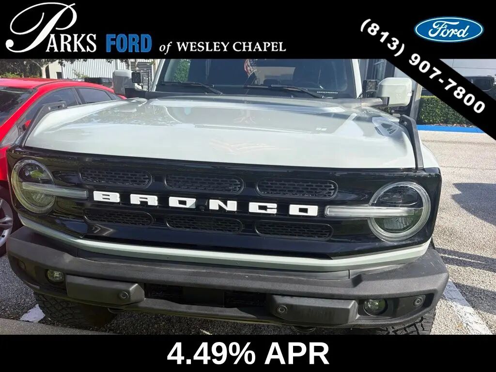 2022 Ford Bronco Base Advanced — photo 1 of 9