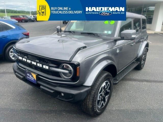 2023 Ford Bronco Base Advanced