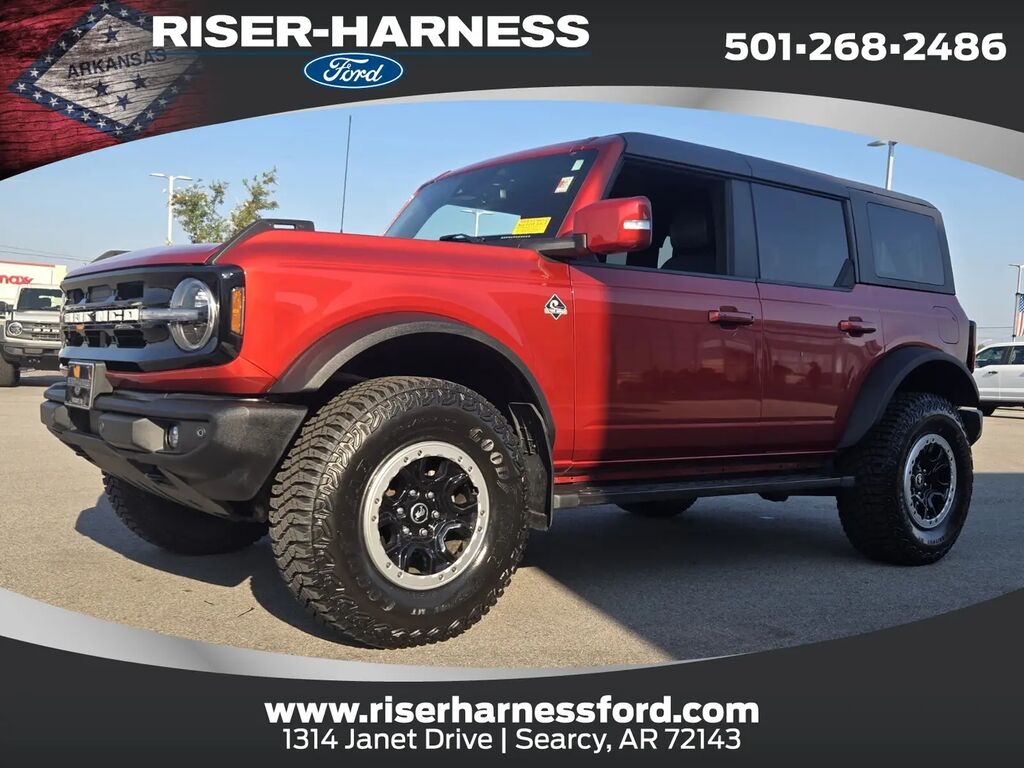 2022 Ford Bronco Base Advanced — photo 1 of 13