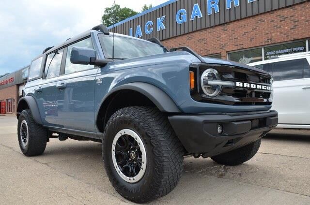 2023 Ford Bronco Base Advanced