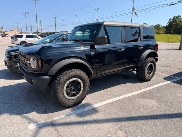 2022 Ford Bronco Base Advanced