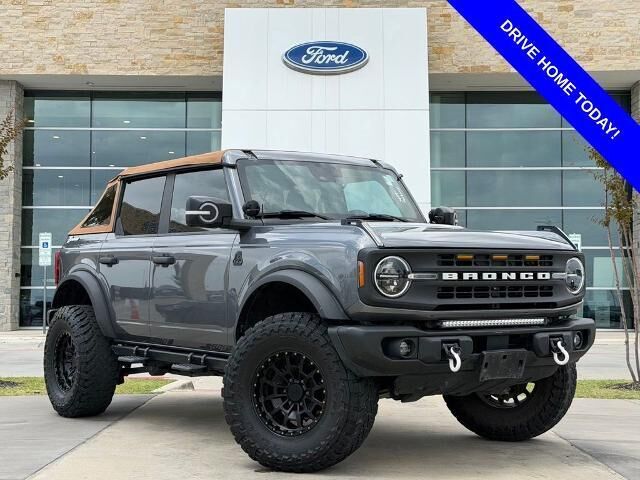2022 Ford Bronco Base Advanced