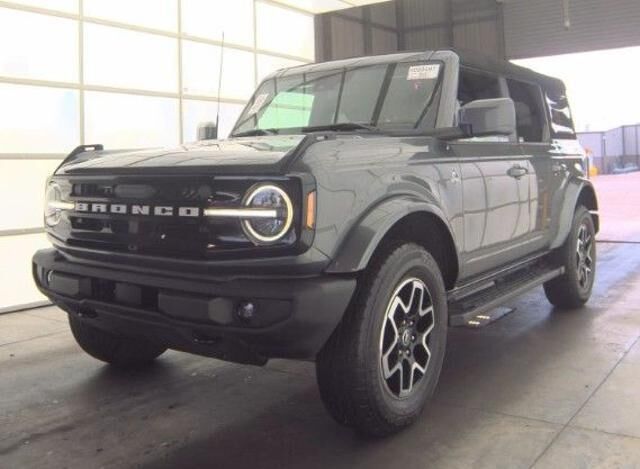 2023 Ford Bronco Base Advanced