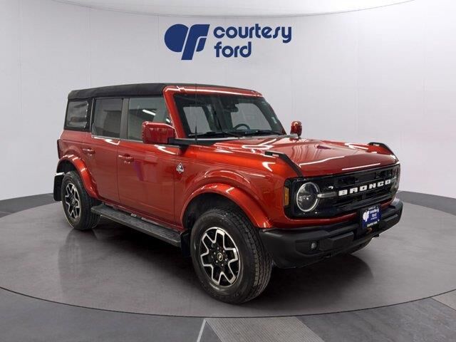 2023 Ford Bronco Base Advanced