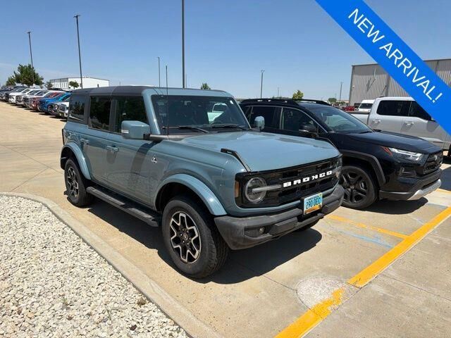 2022 Ford Bronco Badlands Advanced
