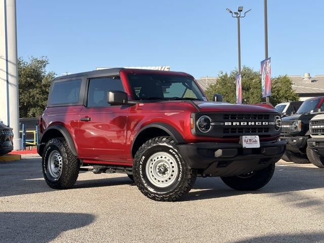 2026 Ford Bronco Base