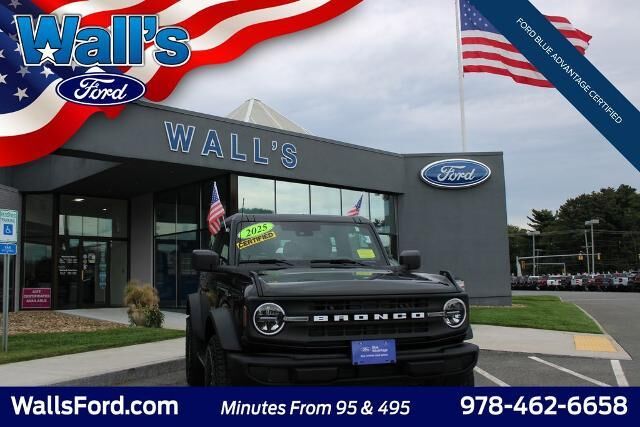 2025 Ford Bronco Base