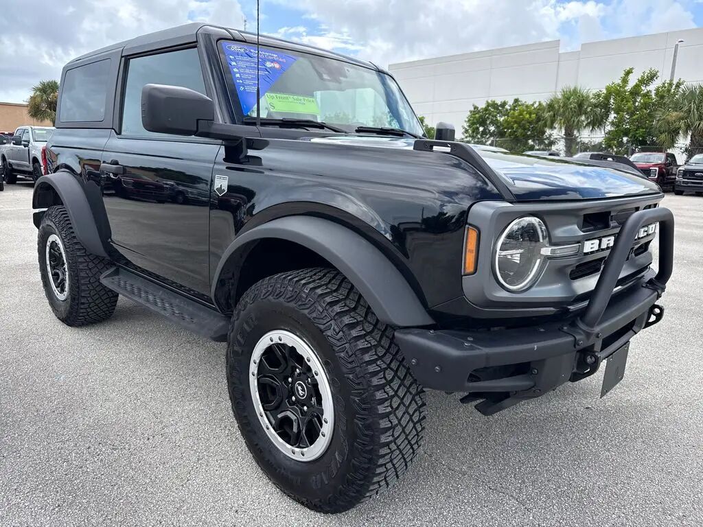 2024 Ford Bronco Big Bend — photo 1 of 19