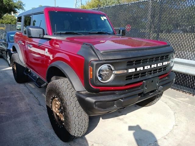 2025 Ford Bronco Big Bend — photo 1 of 12