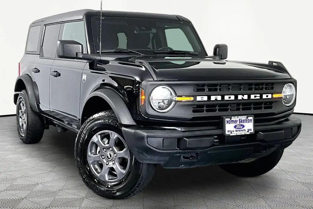 2025 Ford Bronco Big Bend — photo 1 of 13