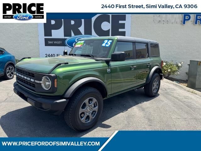 2025 Ford Bronco Big Bend — photo 1 of 13